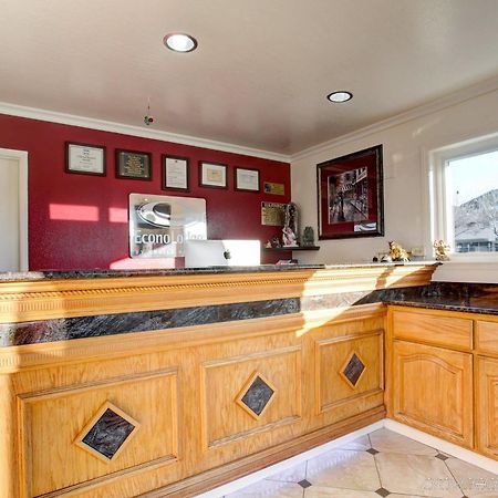 Driftwood Motel Санта Клара Екстериор снимка