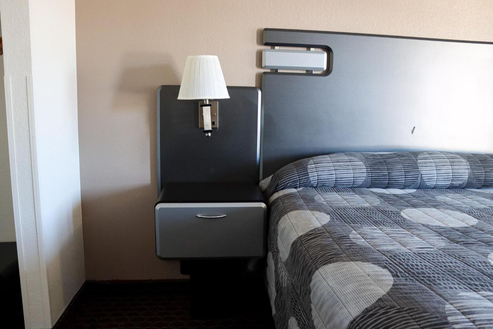 Driftwood Motel Санта Клара Екстериор снимка